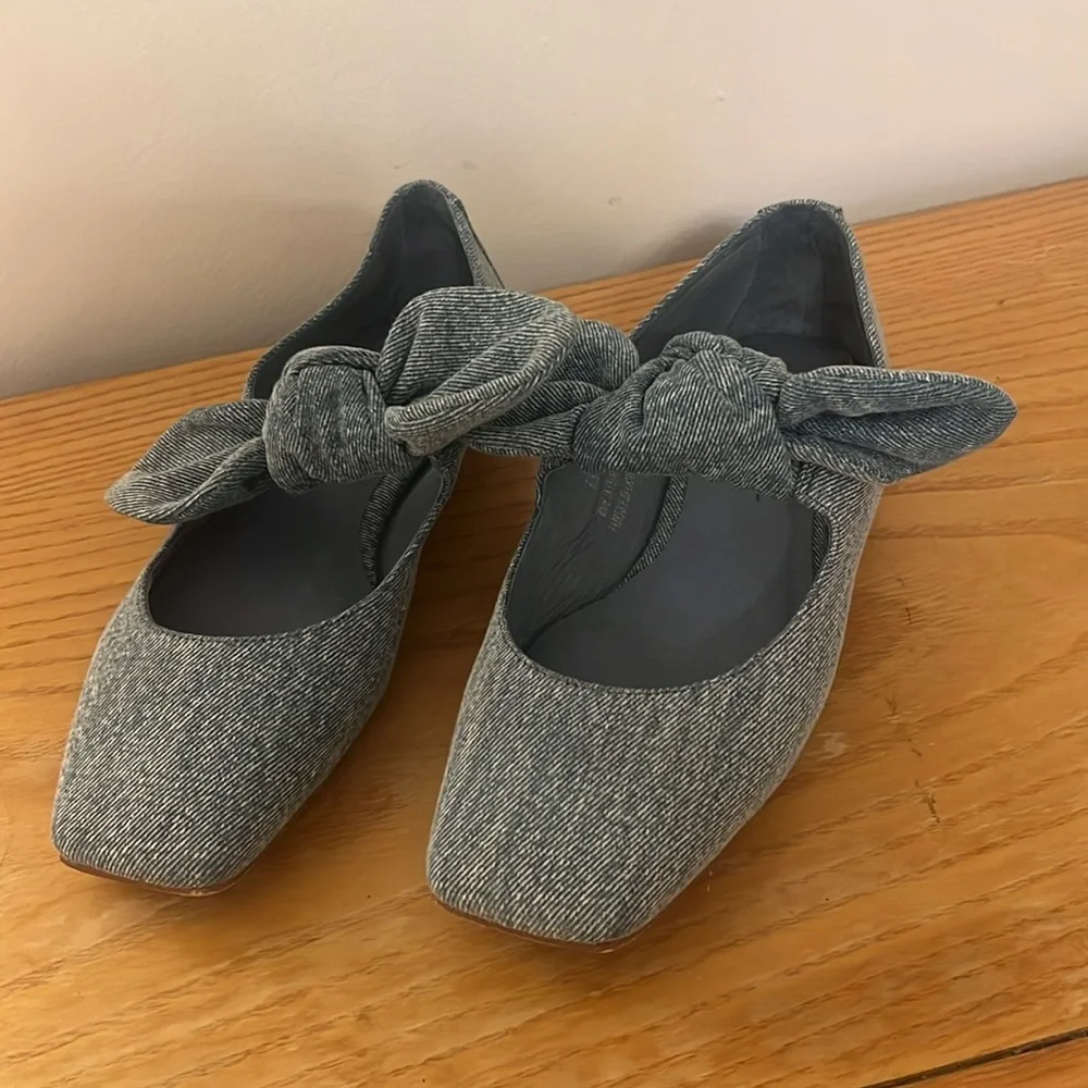 {Jeffrey Campbell by Anthropologie} Denim Square Toe Bow Flats - Picture 2 of 9